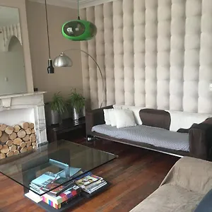  Apartment Family 200m From 3 Bedrooms 2 Bathrooms Terrace Belgien