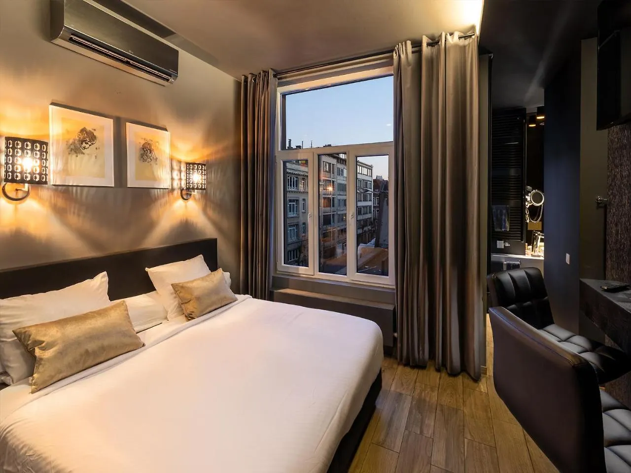 Goodnight Antwerp Hotel